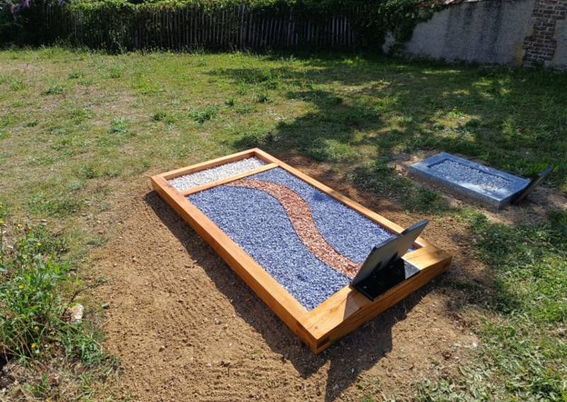 Monument en bois près de Rouen 76